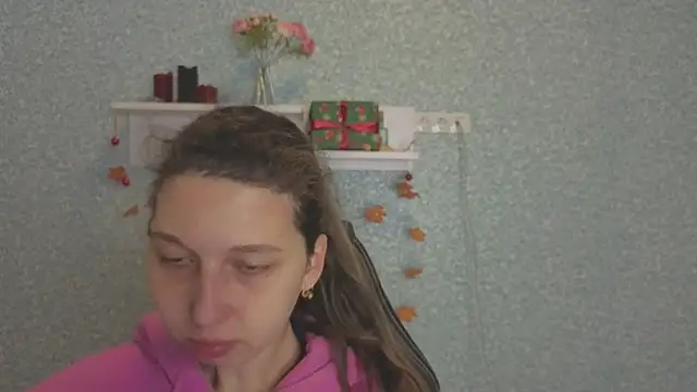 CuteEllii online show from January 10, 5:09 am