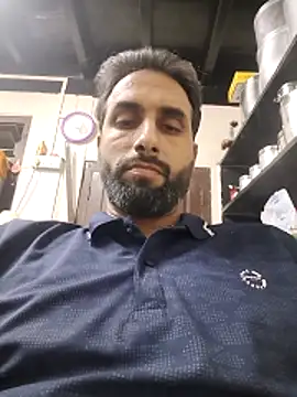 Snapshot of shail1987 chatting on February 5, 2:22 pm shail1987 online show from February 5, 2:22 pm