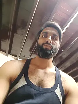 Snapshot of shail1987 chatting on March 11, 9:04 am shail1987 online show from March 11, 9:04 am