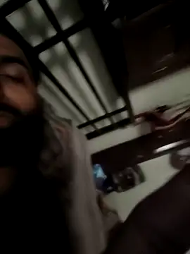 Snapshot of shail1987 chatting on March 28, 2:22 am shail1987 online show from March 28, 2:22 am