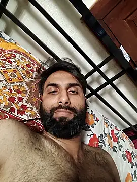 Snapshot of shail1987 chatting on April 7, 9:21 am shail1987 online show from April 7, 9:21 am