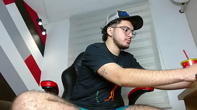 Zac Golden online show from March 30, 1:34 pm