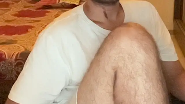 MakeMeAwareAah online show from October 21, 3:35 pm