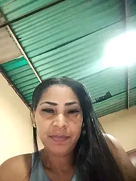 Snapshot of Sussana_tinner chatting on October 22, 1:06 am Sussana tinner online show from October 22, 1:06 am