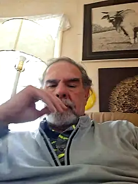 Snapshot of pena633 chatting on March 12, 10:05 pm pena633 online show from March 12, 10:05 pm