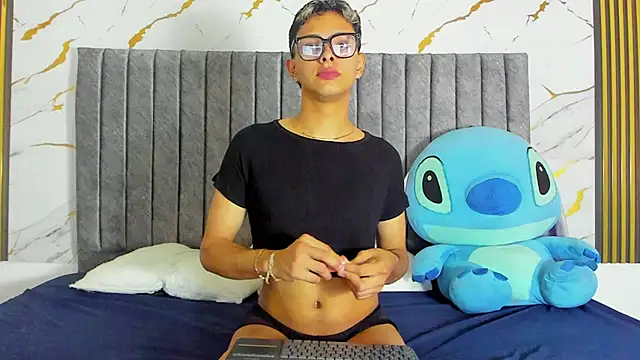 Snapshot of jeff_walker1 chatting on February 27, 8:09 pm jeff walker1 online show from February 27, 8:09 pm