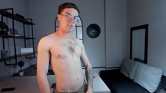 Lil James online show from March 6, 8:49 pm