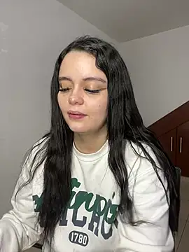 Selena Roa online show from February 7, 3:16 pm