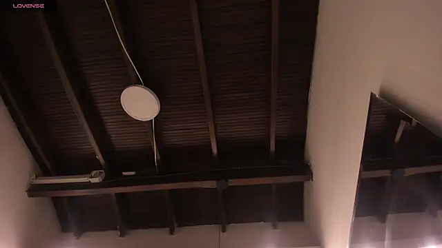 mirandaduboiss online show from March 24, 4:45 pm