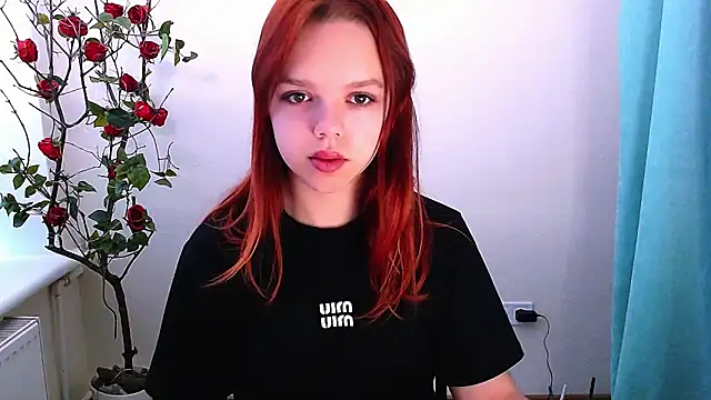 Snapshot of bunny_bloom chatting on November 4, 4:55 am bunny bloom online show from November 4, 4:55 am