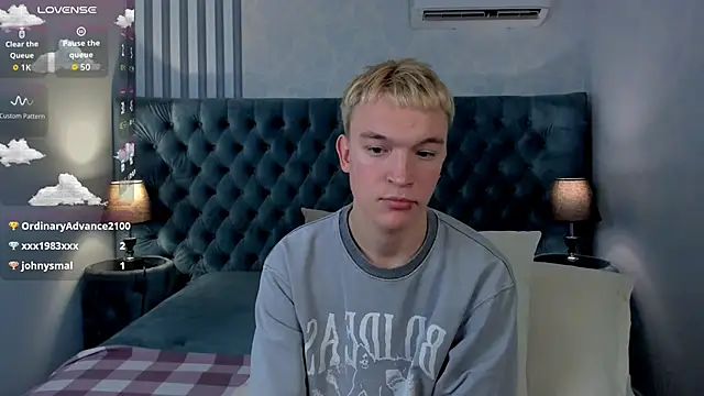 Derek Banville online show from January 11, 8:30 am