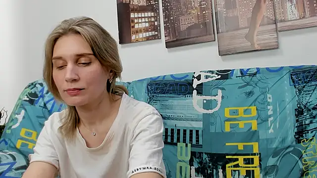 Tenderly Sophie online show from February 20, 6:26 am