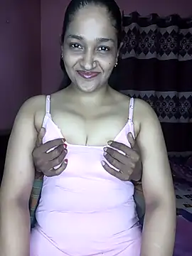 Snapshot of CoupleShow_432 chatting on April 25, 4:04 pm CoupleShow 432 online show from April 25, 4:04 pm
