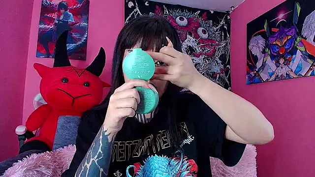 GothGaby online show from December 22, 2:41 am