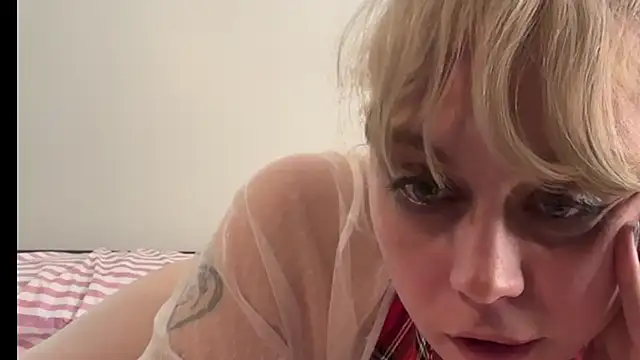 daddysprincess731 online show from October 25, 8:55 am