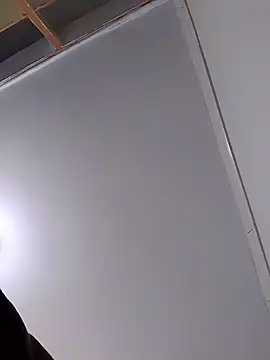 Femaleking29 online show from November 11, 6:24 am