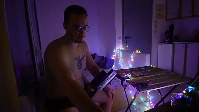 Snapshot of VenyxTrend chatting on November 11, 7:25 pm VenyxTrend online show from November 11, 7:25 pm