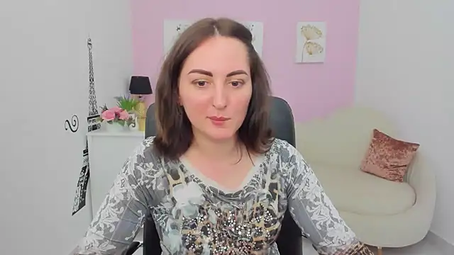 NoraSimons online show from May 14, 1:18 pm