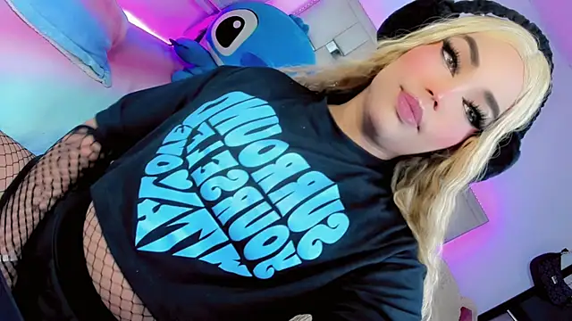 Alannys xHotx online show from May 14, 1:23 am