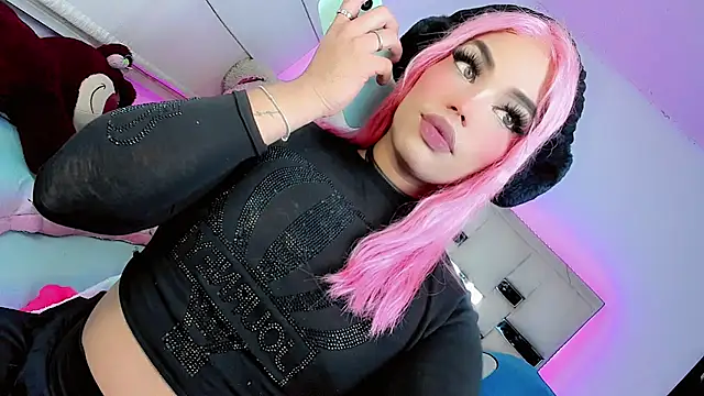 Alannys xHotx online show from May 18, 4:18 am