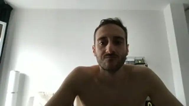 LukaShyGuy online show from May 28, 6:43 am