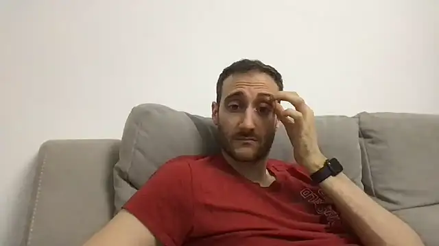 LukaShyGuy online show from May 28, 8:39 pm