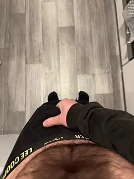 sevenisthemagicnum online show from February 4, 7:03 am