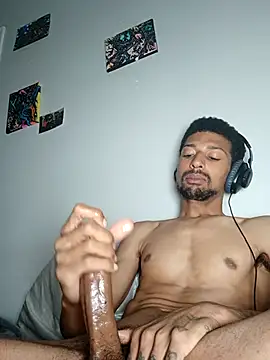 BigPrettyDick777 online show from February 11, 7:02 am