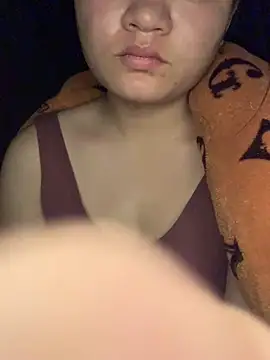 Snapshot of kimyonon chatting on December 13, 8:25 pm kimyonon online show from December 13, 8:25 pm