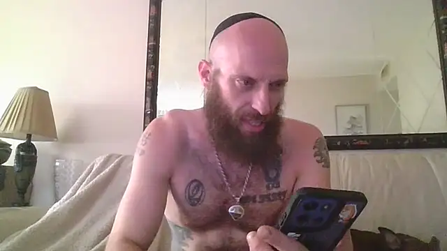 Snapshot of KosherCo313 chatting on July 19, 10:24 pm KosherCo313 online show from July 19, 10:24 pm