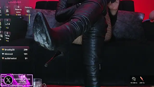 Snapshot of Misterss-Nyxxx chatting on February 6, 5:12 am Misterss-Nyxxx online show from February 6, 5:12 am