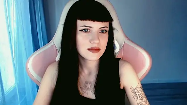 Snapshot of astra_rift chatting on May 1, 4:55 pm astra rift online show from May 1, 4:55 pm