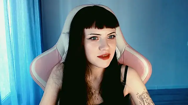 Snapshot of astra_rift chatting on May 7, 4:45 pm astra rift online show from May 7, 4:45 pm