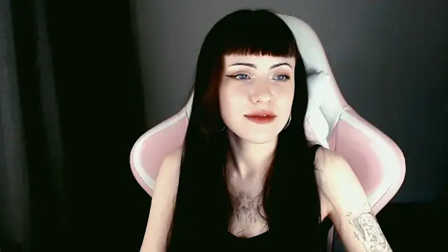 Snapshot of astra_rift chatting on May 10, 7:30 pm astra rift online show from May 10, 7:30 pm