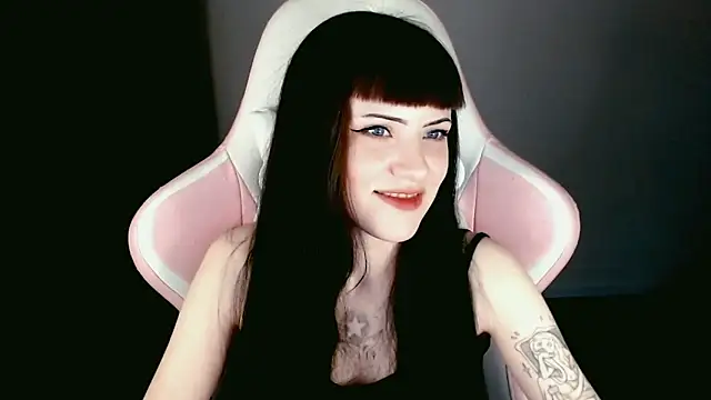 Snapshot of astra_rift chatting on May 19, 8:59 pm astra rift online show from May 19, 8:59 pm