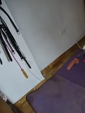 Snapshot of Kitty_Kalifa chatting on February 22, 4:46 am Kitty Kalifa online show from February 22, 4:46 am