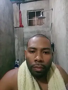 Snapshot of Chocolatecali chatting on November 2, 3:31 am Chocolatecali online show from November 2, 3:31 am