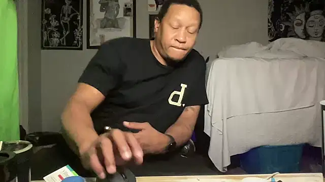 Snapshot of OnGodV1Ooutta10 chatting on November 7, 5:29 am OnGodV1Ooutta10 online show from November 7, 5:29 am