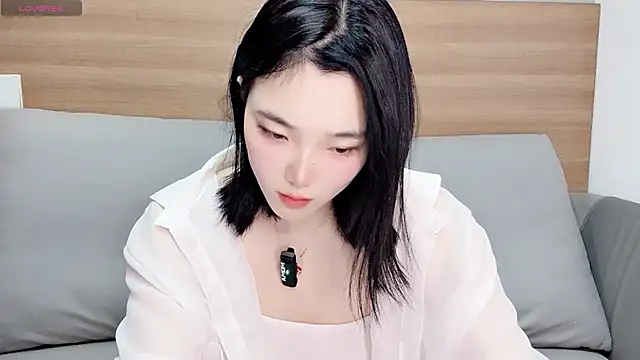 upoo7lt online show from February 12, 6:19 am