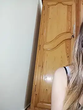 indilasixeey online show from May 24, 9:31 pm