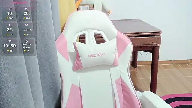 Snapshot of xiaoxiao--baby chatting on November 2, 10:23 pm xiaoxiao--baby online show from November 2, 10:23 pm