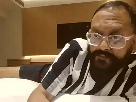 jimforsex1982 online show from November 10, 7:24 pm