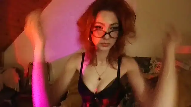 Snapshot of carmine_cate chatting on April 10, 3:01 am carmine cate online show from April 10, 3:01 am