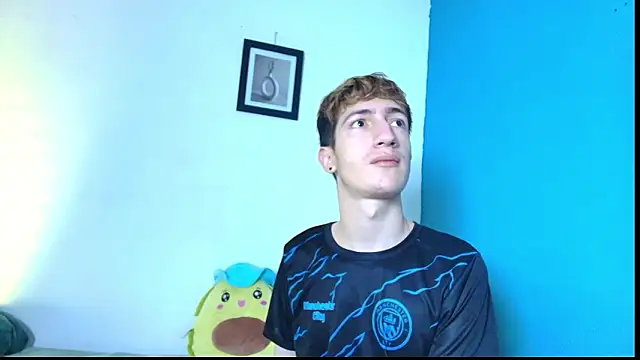 Erick Taylor3 online show from March 18, 8:45 pm