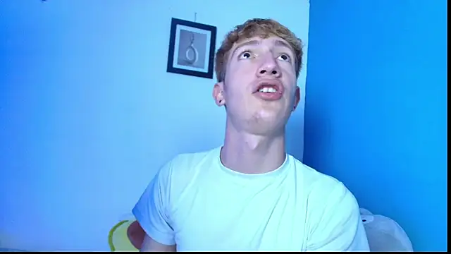 Erick Taylor3 online show from April 2, 7:44 pm