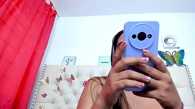 Snapshot of celena_wonder chatting on April 30, 8:57 pm celena wonder online show from April 30, 8:57 pm