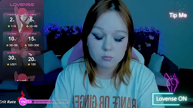 Lovly Vixen online show from November 10, 5:45 pm