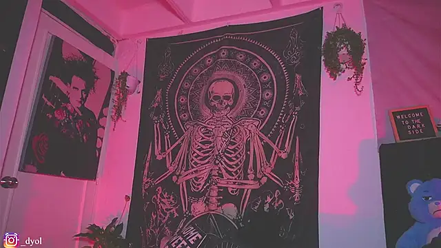 Dalia Vorhees online show from January 10, 2:24 am