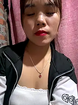 nachi-baby online show from October 30, 6:30 pm