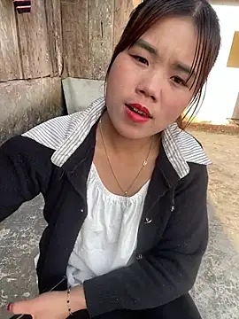 nachi-baby online show from January 12, 2:06 am